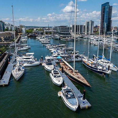 The Greenwich - Two Bedroom Apartment With Parking, Close To Ferry Terminals Southampton Extérieur photo