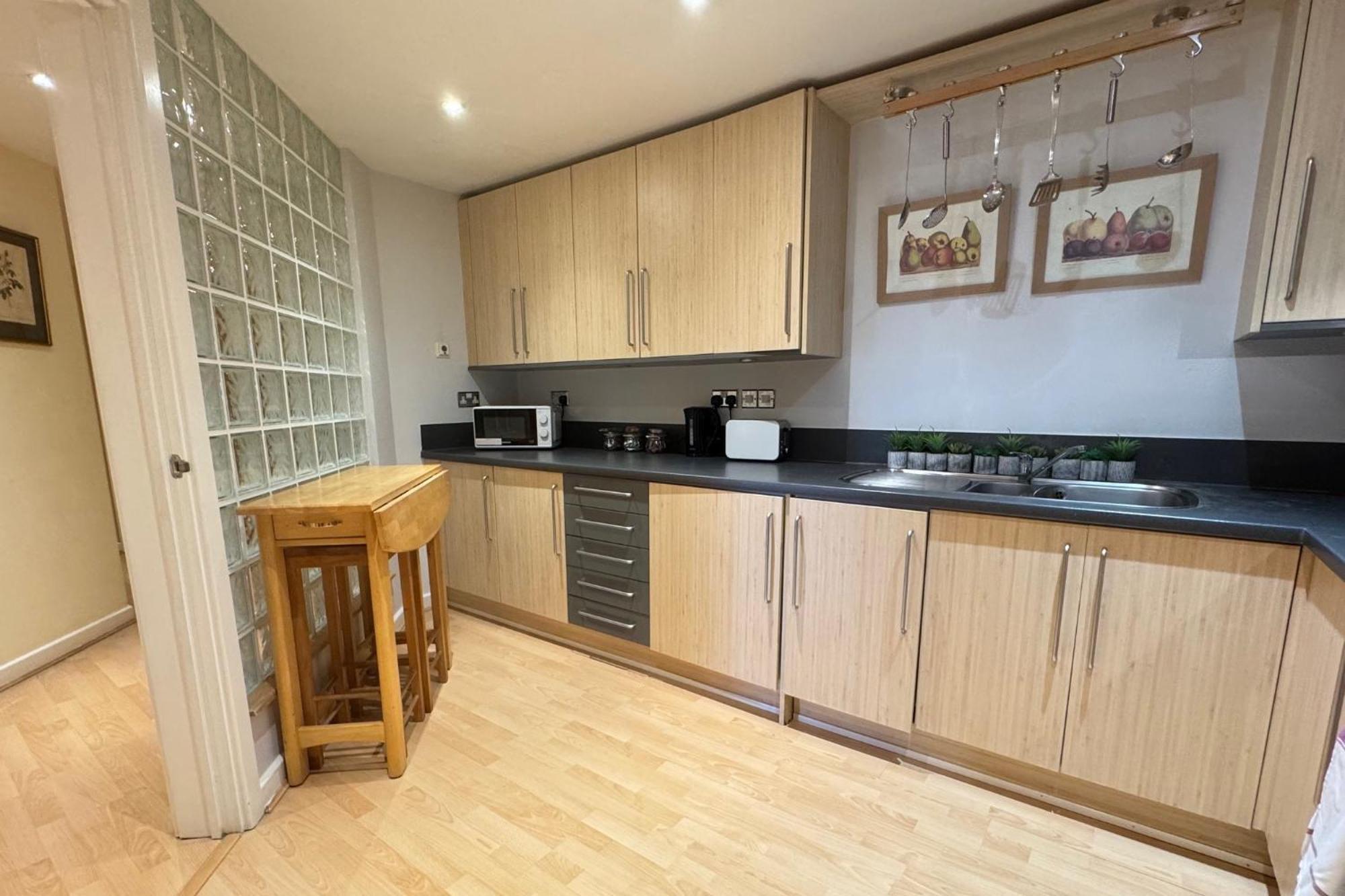 The Greenwich - Two Bedroom Apartment With Parking, Close To Ferry Terminals Southampton Extérieur photo